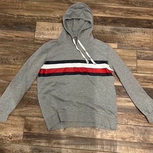 Tommy Hilfiger lightweight hoodie
